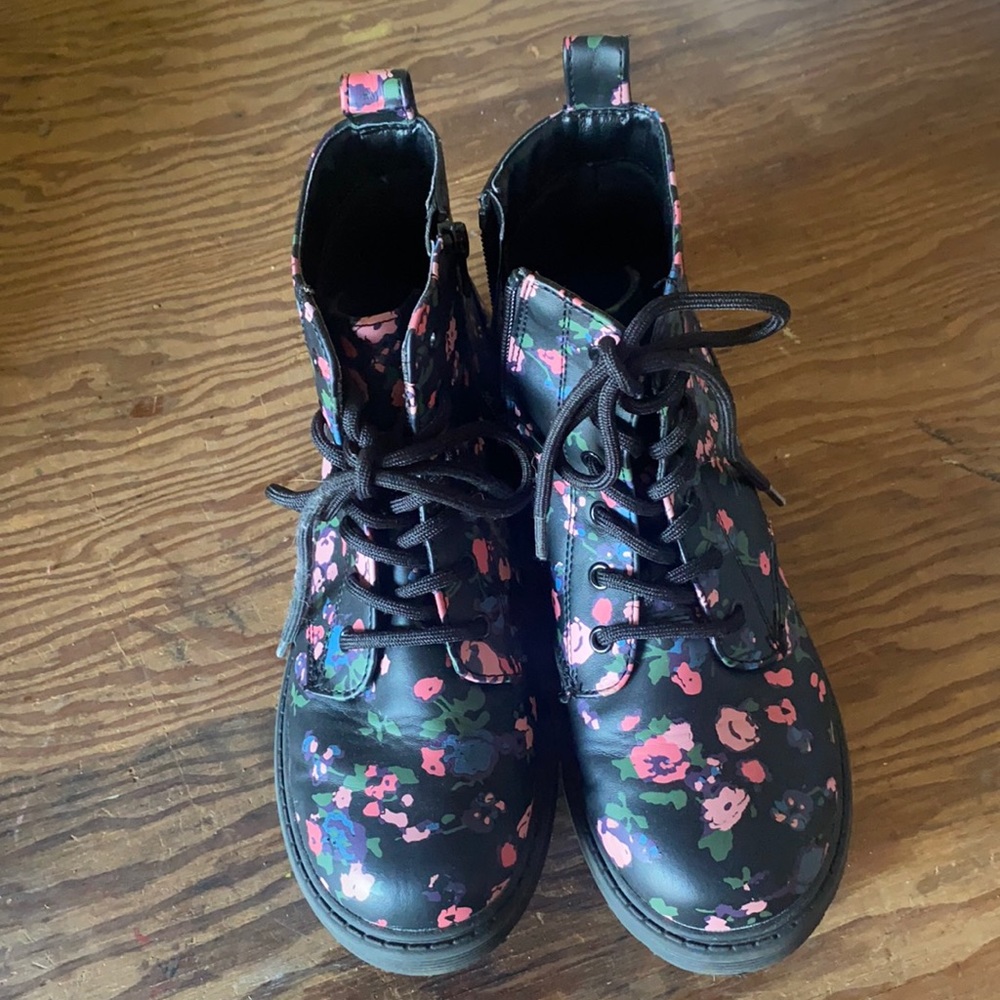 Girls Floral Combat Boots